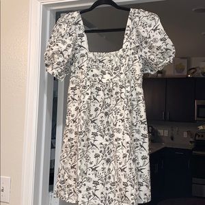 LAURA & ASHLEY MINI DRESS